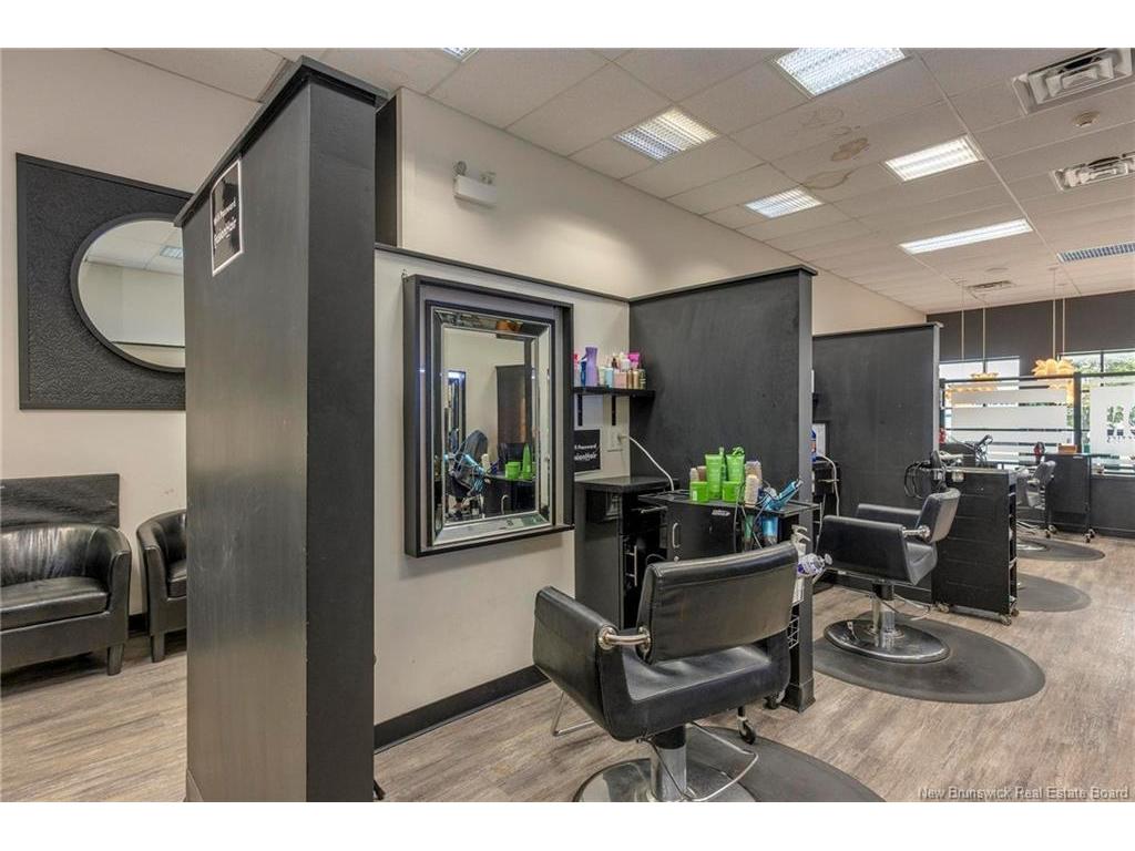 









178


Thorne

AVE,
Saint John,




NB
E2J 1W9

