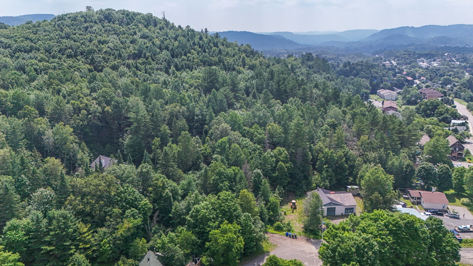 












Ch. de la Source

,
Sainte-Adèle,







QC
J8B1K8

