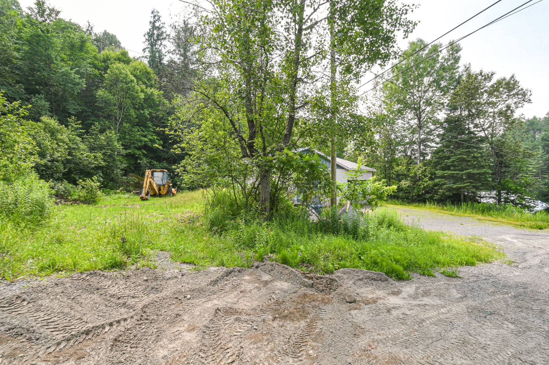 









980


Ch. de la Source

,
Sainte-Adèle,







QC
J8B1K8

