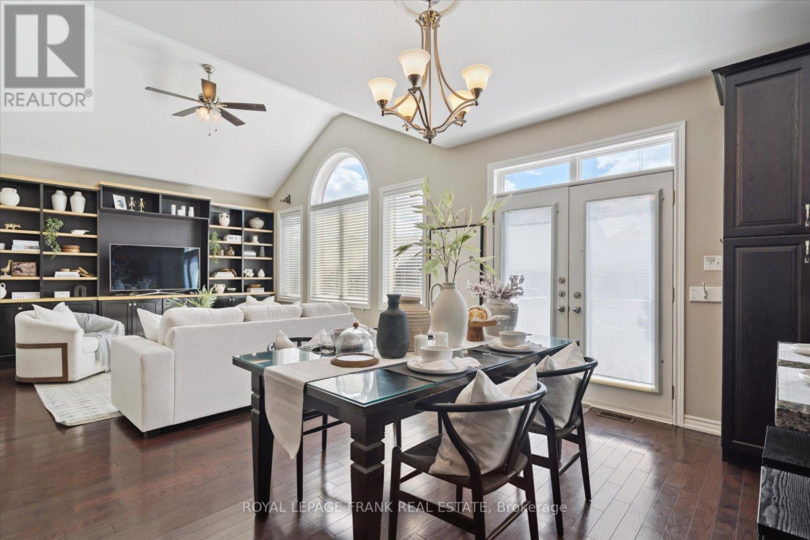 












24 BURNING SPRINGS PLACE

,
Whitby (Brooklin),




Ontario
L1M0K1

