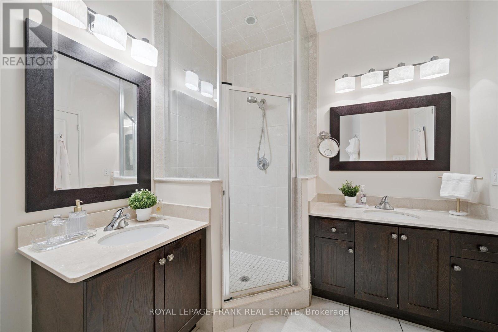 












24 BURNING SPRINGS PLACE

,
Whitby (Brooklin),




Ontario
L1M0K1

