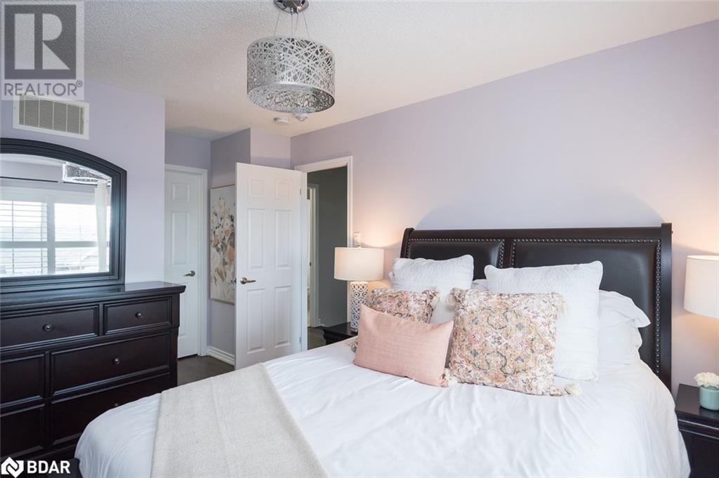 












298 REIS Place

,
Milton,




Ontario
L9E0A9

