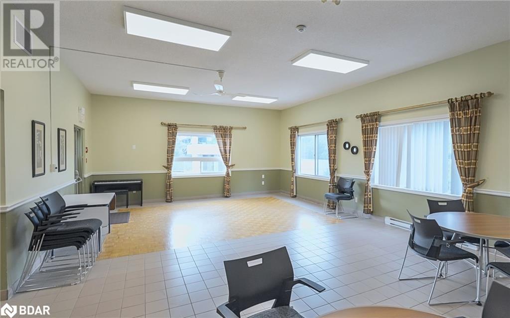 












26 HALL Road Unit# 302

,
Georgetown,




Ontario
L7G5G5

