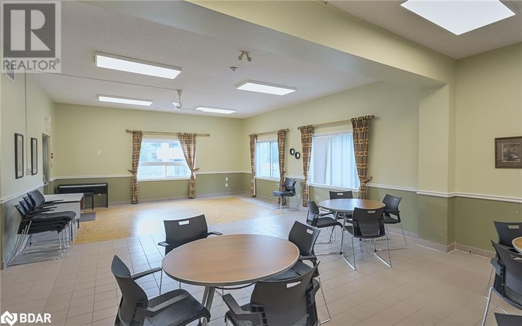 












26 HALL Road Unit# 302

,
Georgetown,




Ontario
L7G5G5

