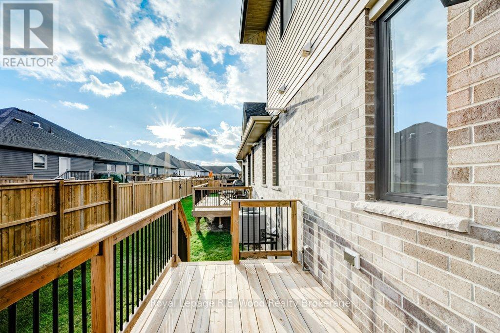 












9 SIERRA STREET

,
Tillsonburg,




Ontario
N4G0J2

