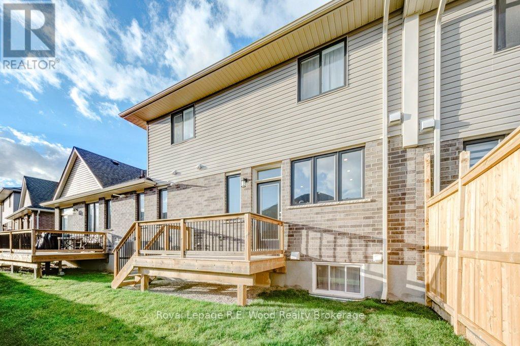












9 SIERRA STREET

,
Tillsonburg,




Ontario
N4G0J2

