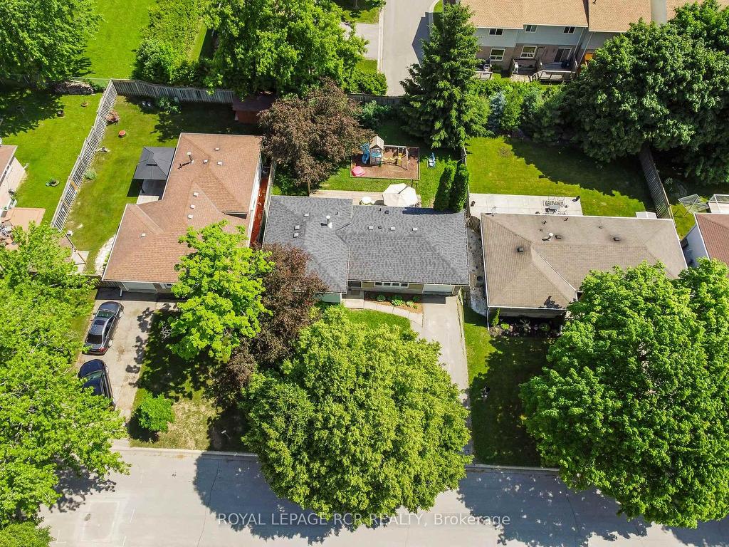 









23


Highland

Drive,
Orangeville,




ON
L9W 2Y2

