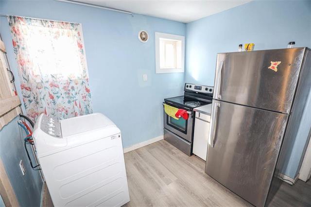 









530


Boyd

AVE,
Winnipeg,




MB
R2W 1P8

