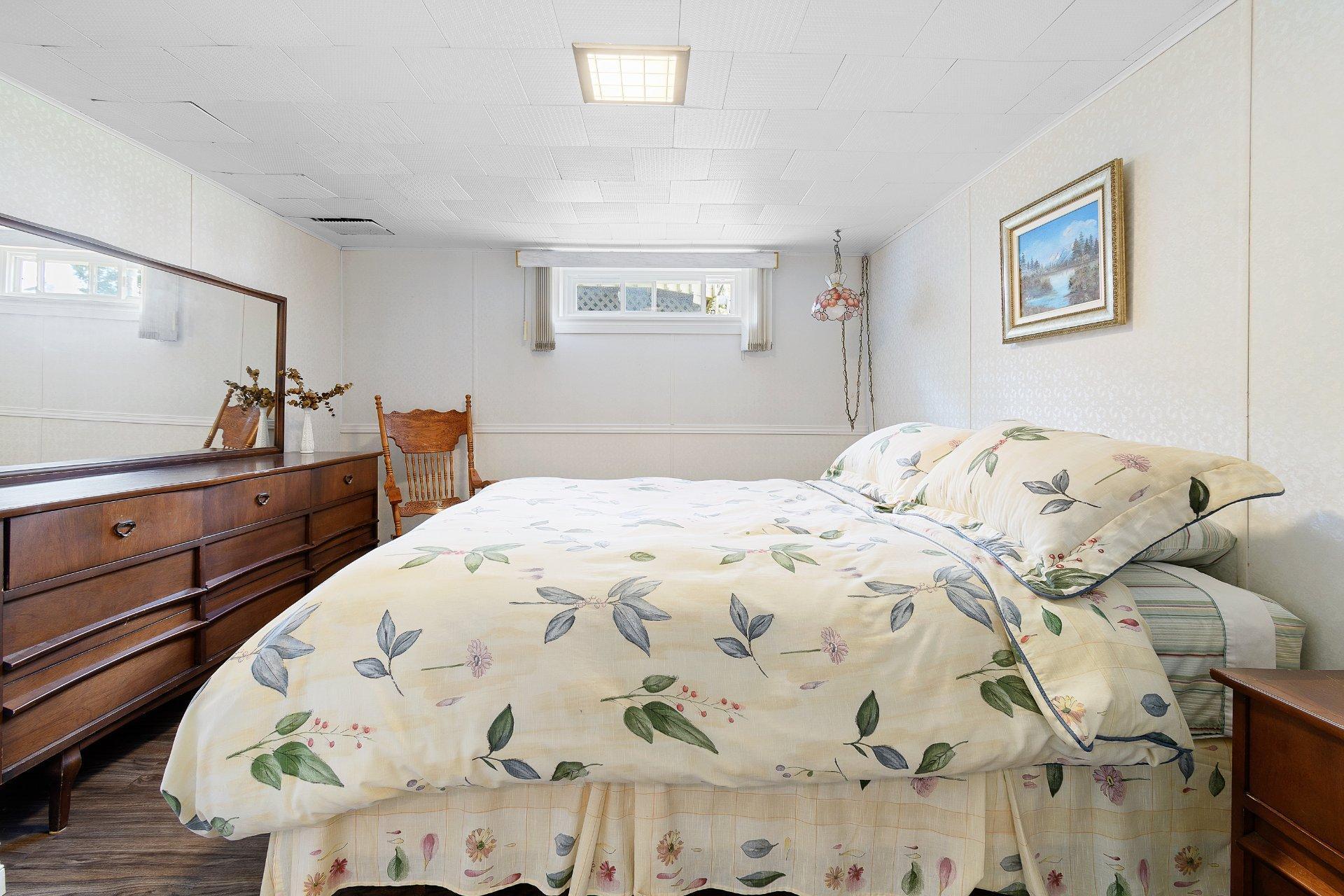 









35


Rue Frost

,
Fort-Coulonge,




QC
J0X1V0

