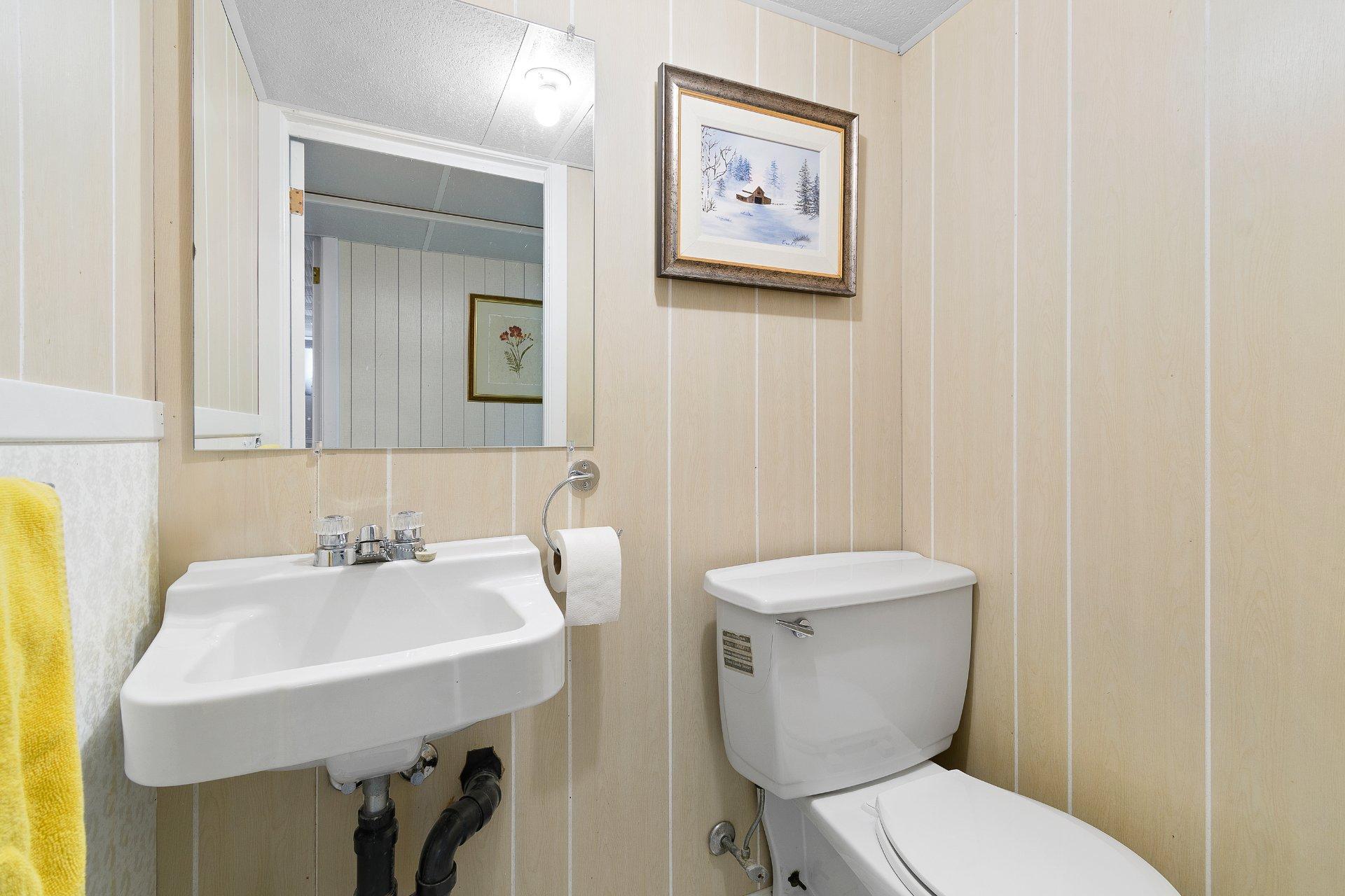 









35


Rue Frost

,
Fort-Coulonge,




QC
J0X1V0

