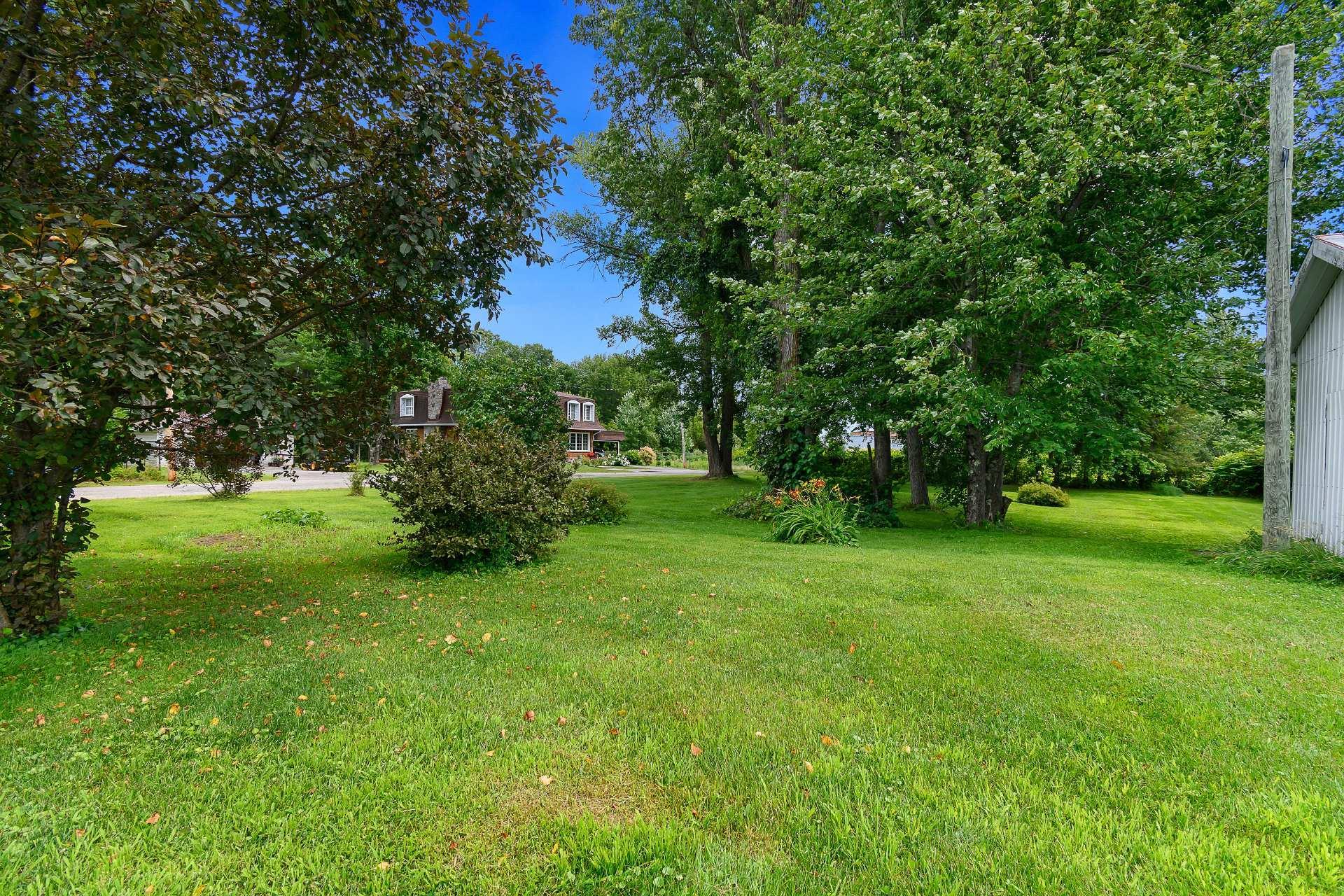 









35


Rue Frost

,
Fort-Coulonge,




QC
J0X1V0


