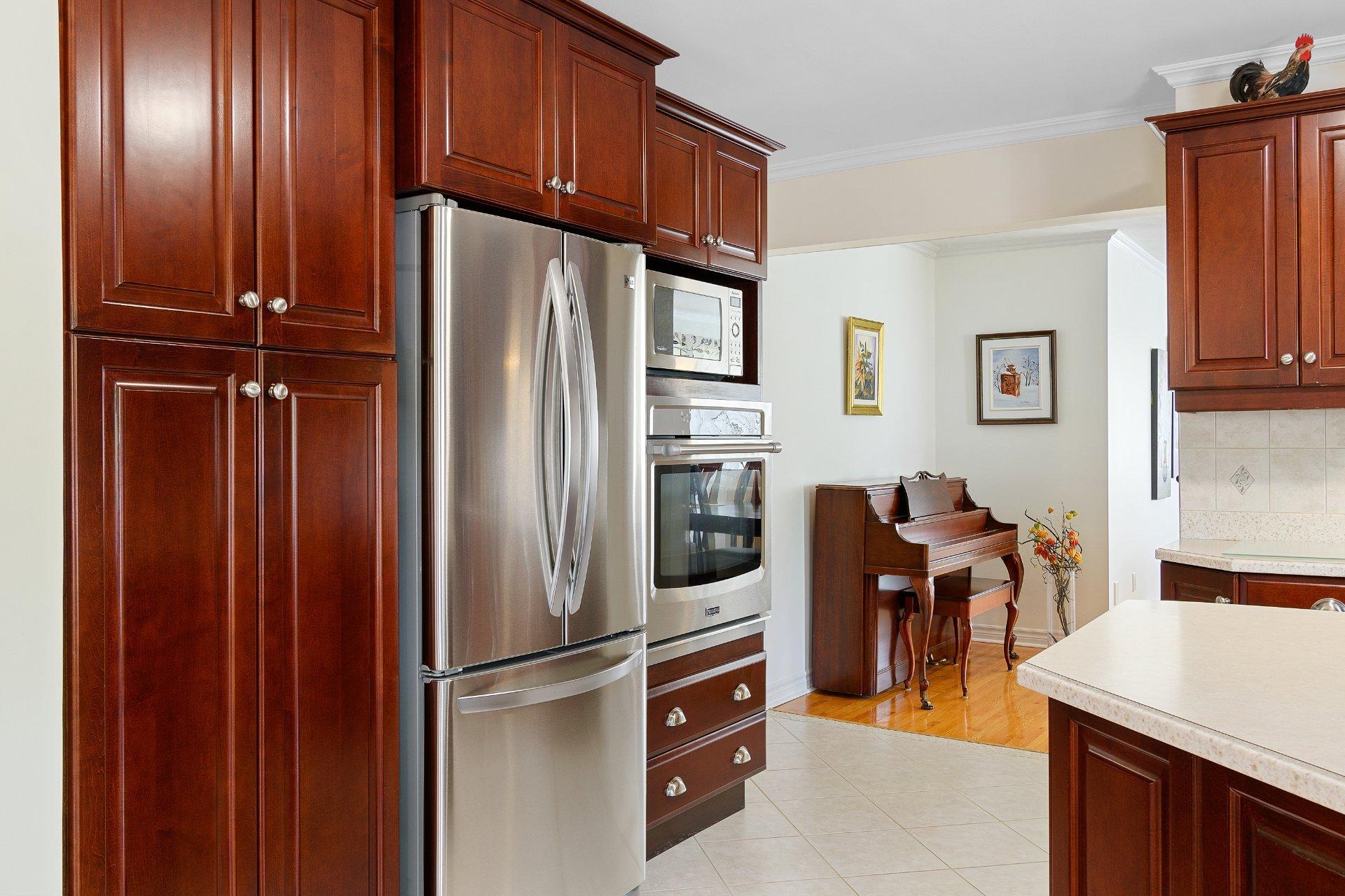 









35


Rue Frost

,
Fort-Coulonge,




QC
J0X1V0

