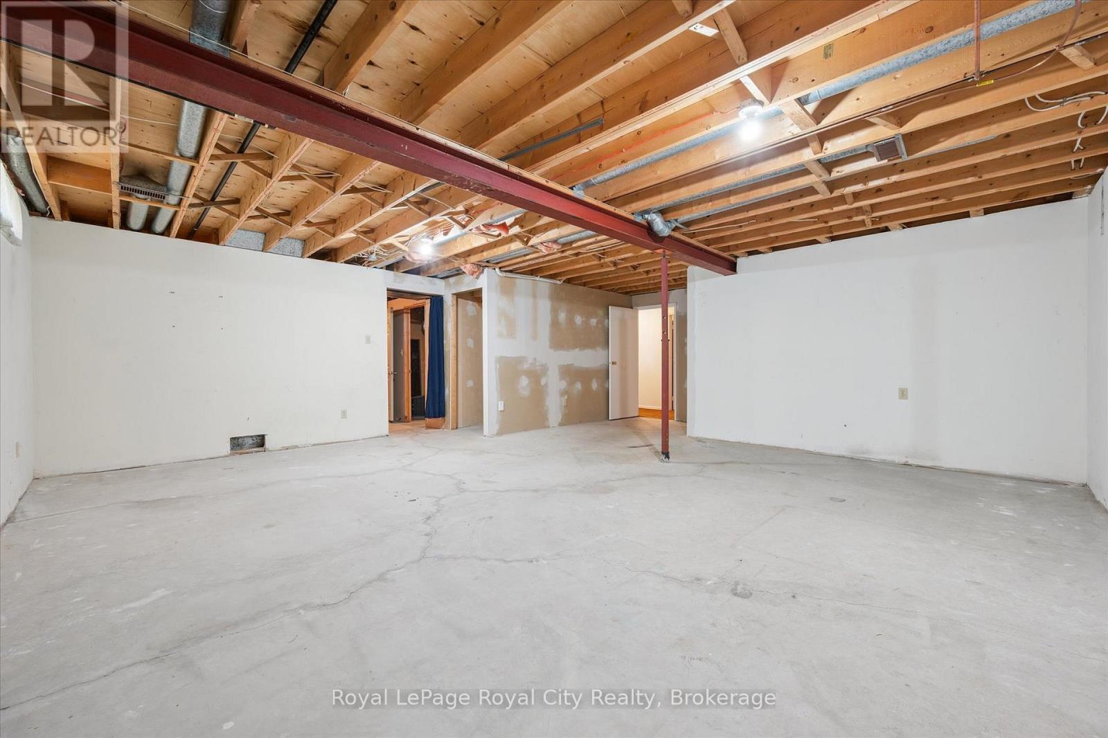 












15 JODI PLACE

,
Guelph (Willow West/Sugarbush/West Acres),




Ontario
N1H7R1

