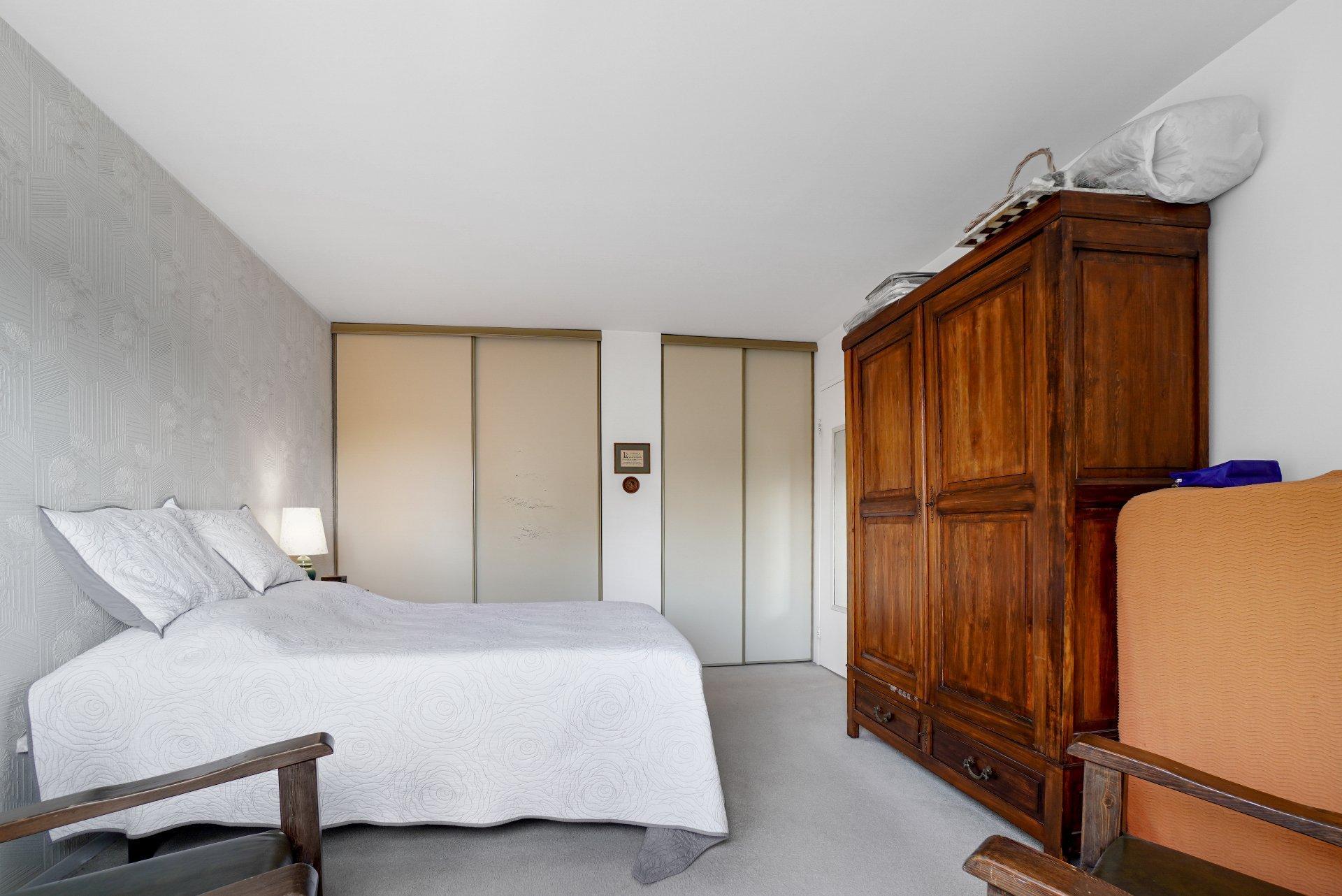 









4190


Boul. St-Jean

, 301,
Dollard-des-Ormeaux,




QC
H9G1X5

