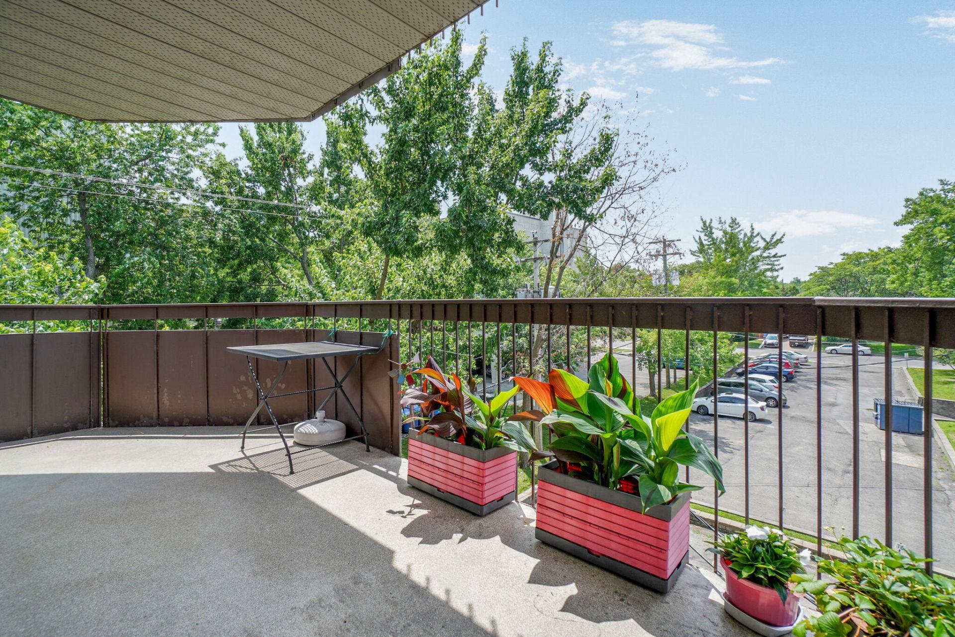 









4190


Boul. St-Jean

, 301,
Dollard-des-Ormeaux,




QC
H9G1X5

