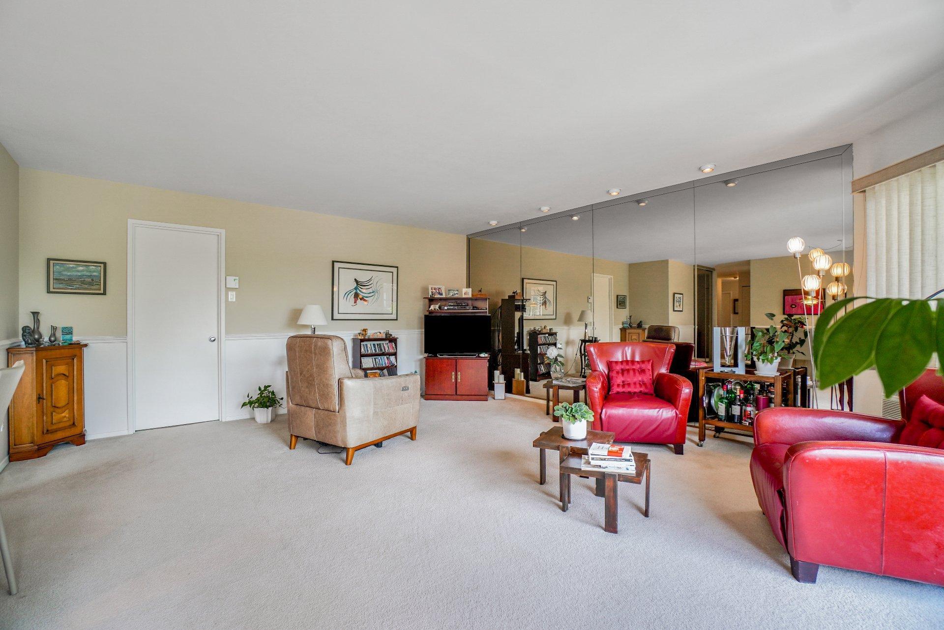 









4190


Boul. St-Jean

, 301,
Dollard-des-Ormeaux,




QC
H9G1X5

