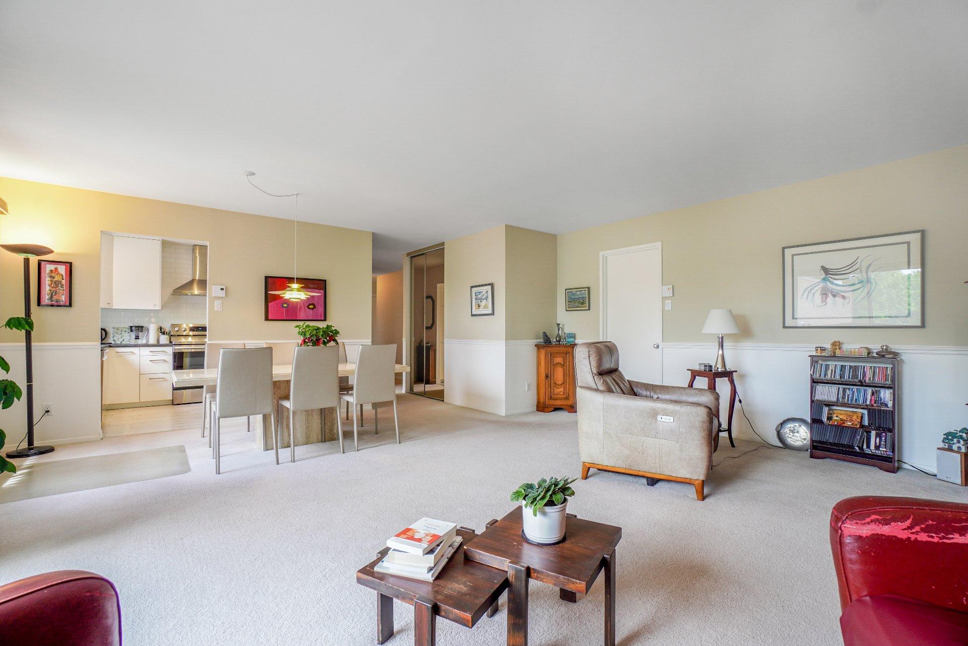 









4190


Boul. St-Jean

, 301,
Dollard-des-Ormeaux,




QC
H9G1X5

