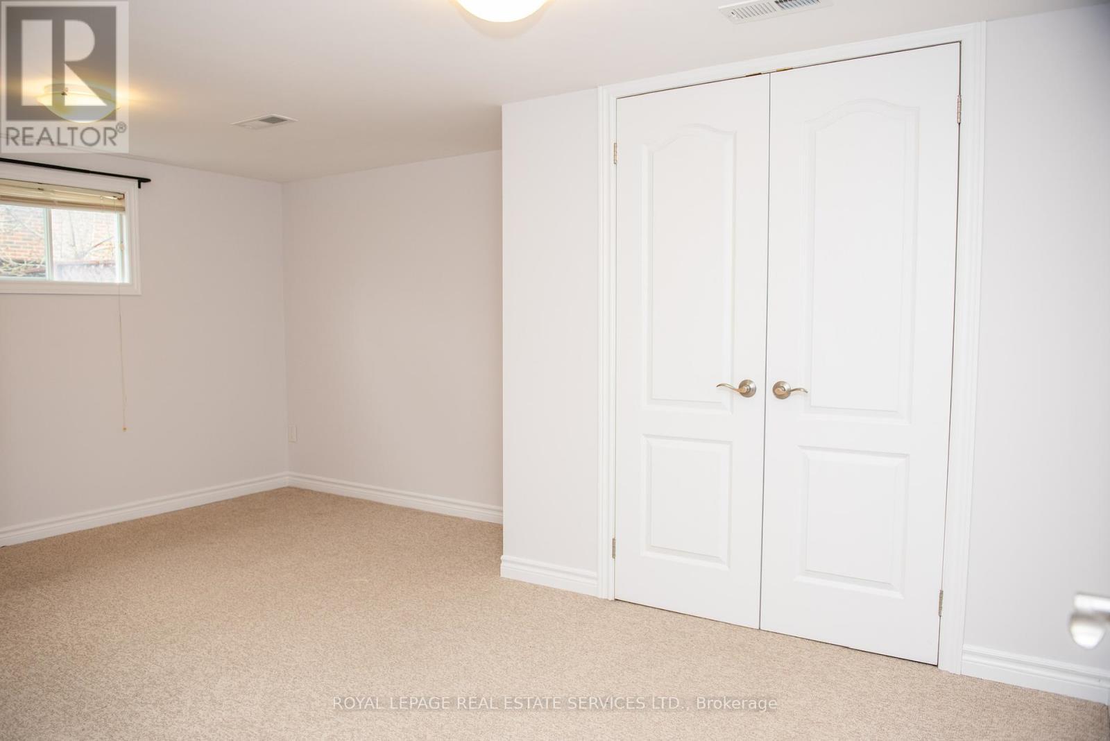 












LOWER LEVEL - 5 MAPLE COURT

,
Bradford West Gwillimbury,




Ontario
L3Z2C2

