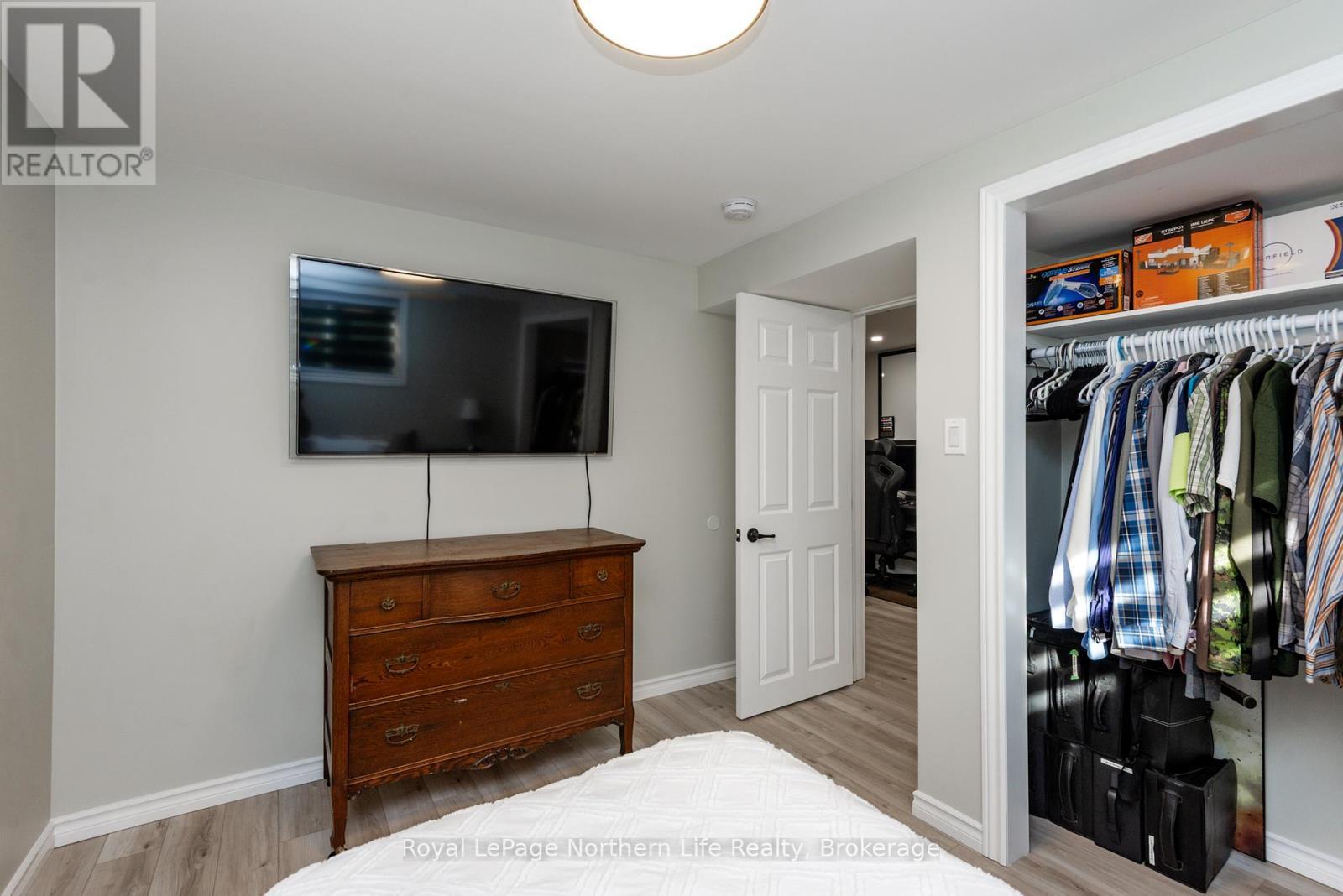 












162 FRANCIS AVENUE

,
North Bay (Airport),




Ontario
P1C1B2

