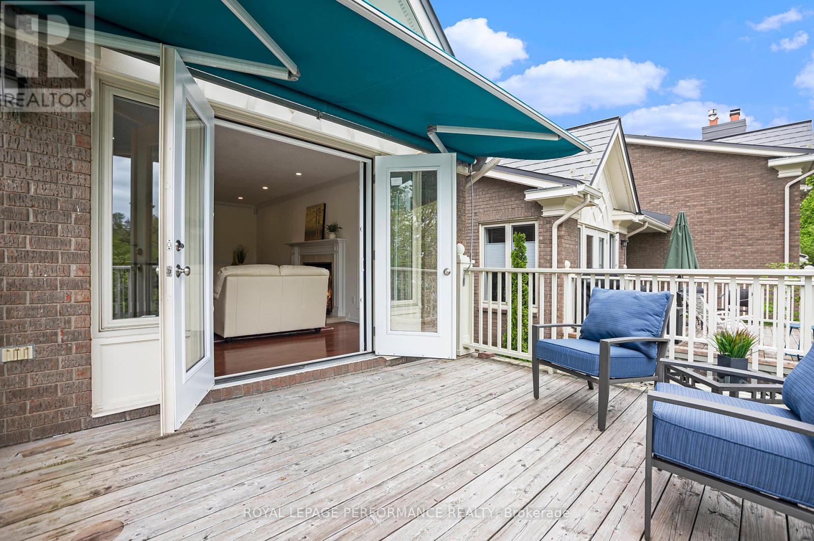 












81 WATERFORD DRIVE

,
Ottawa,




Ontario
K2E7V4

