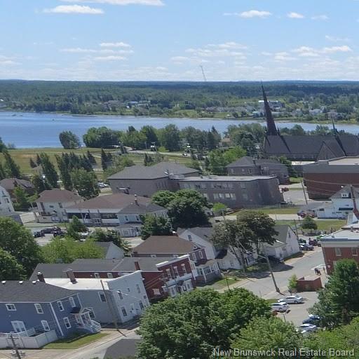 









275


Main

ST,
Bathurst,




NB
E2A 1A9

