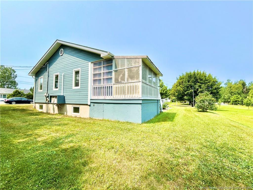 









61


Saint-Simon

,
Caraquet,




NB
E1W 1B3

