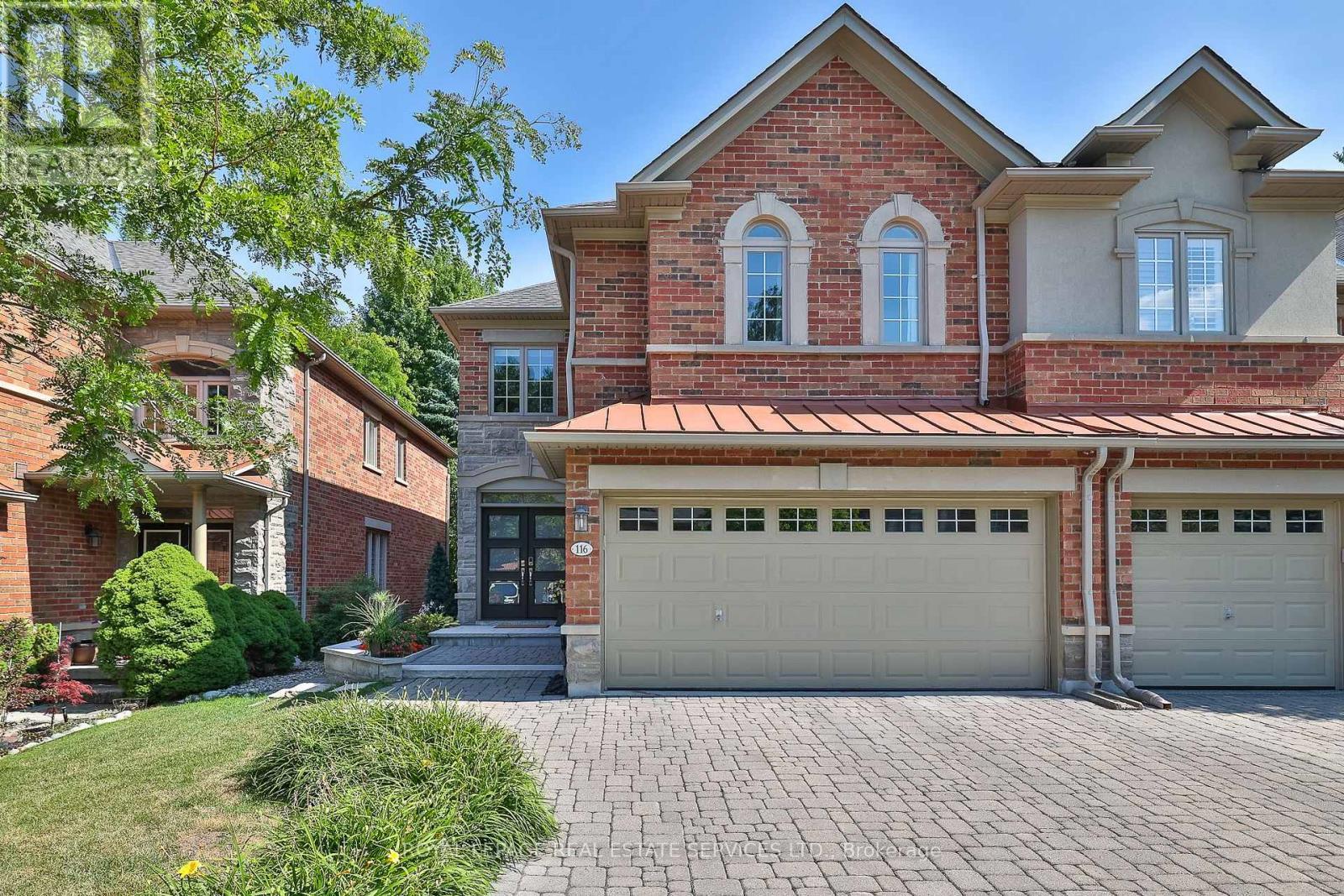 












116 WESTBURY COURT

,
Richmond Hill,




Ontario
L4S2L3

