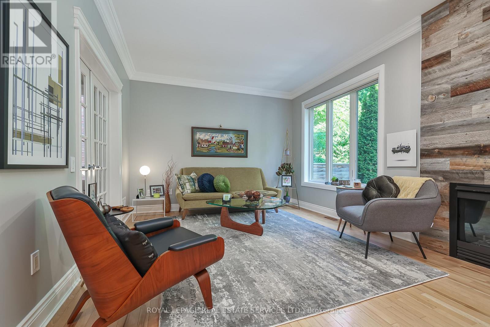 












116 WESTBURY COURT

,
Richmond Hill,




Ontario
L4S2L3

