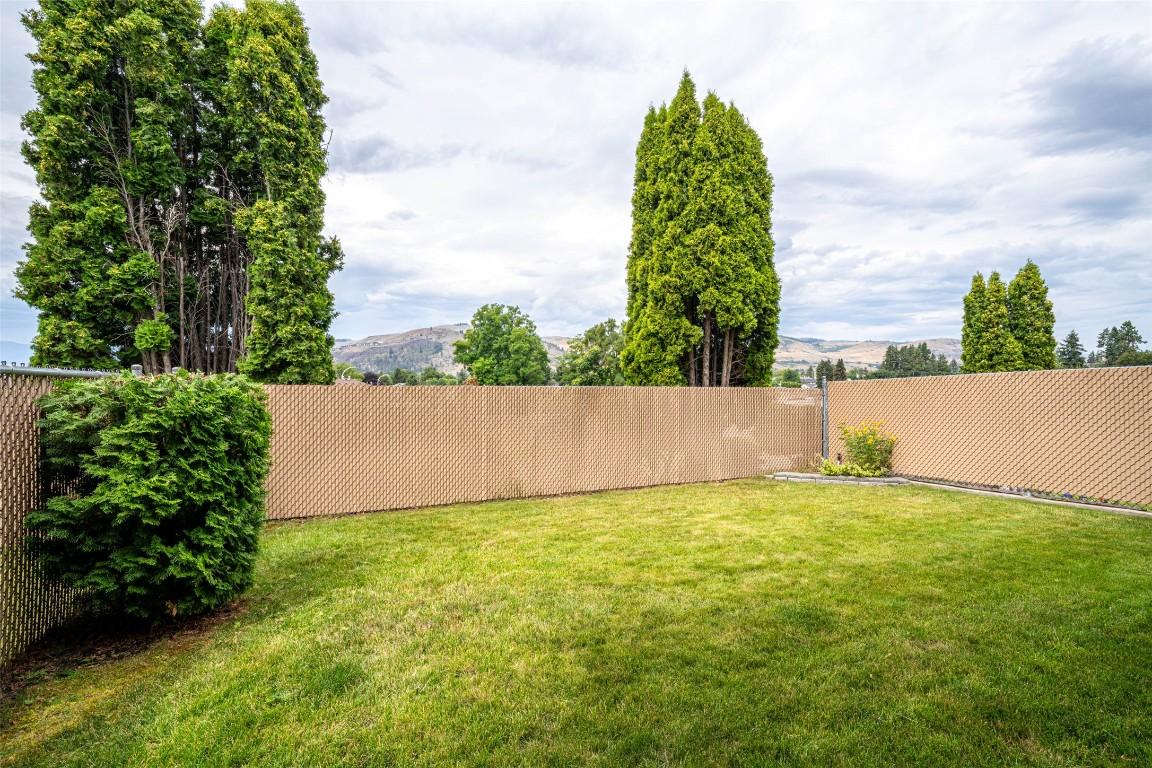 









3930


20th

Street, 20,
Vernon,




BC
V1T 4C9

