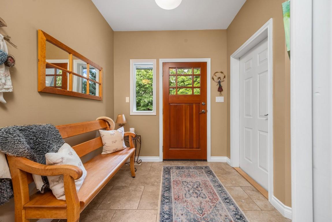 









803


Shantz

Road,
Vernon,




BC
V1T 8J8

