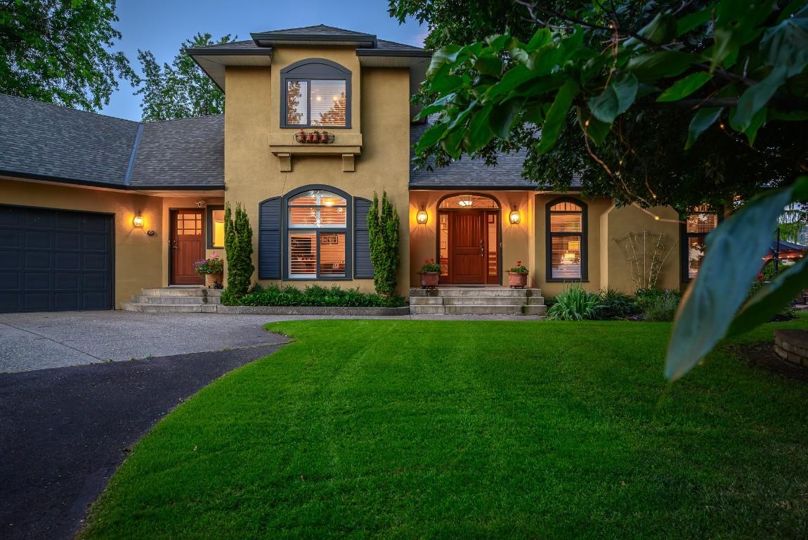 









803


Shantz

Road,
Vernon,




BC
V1T 8J8


