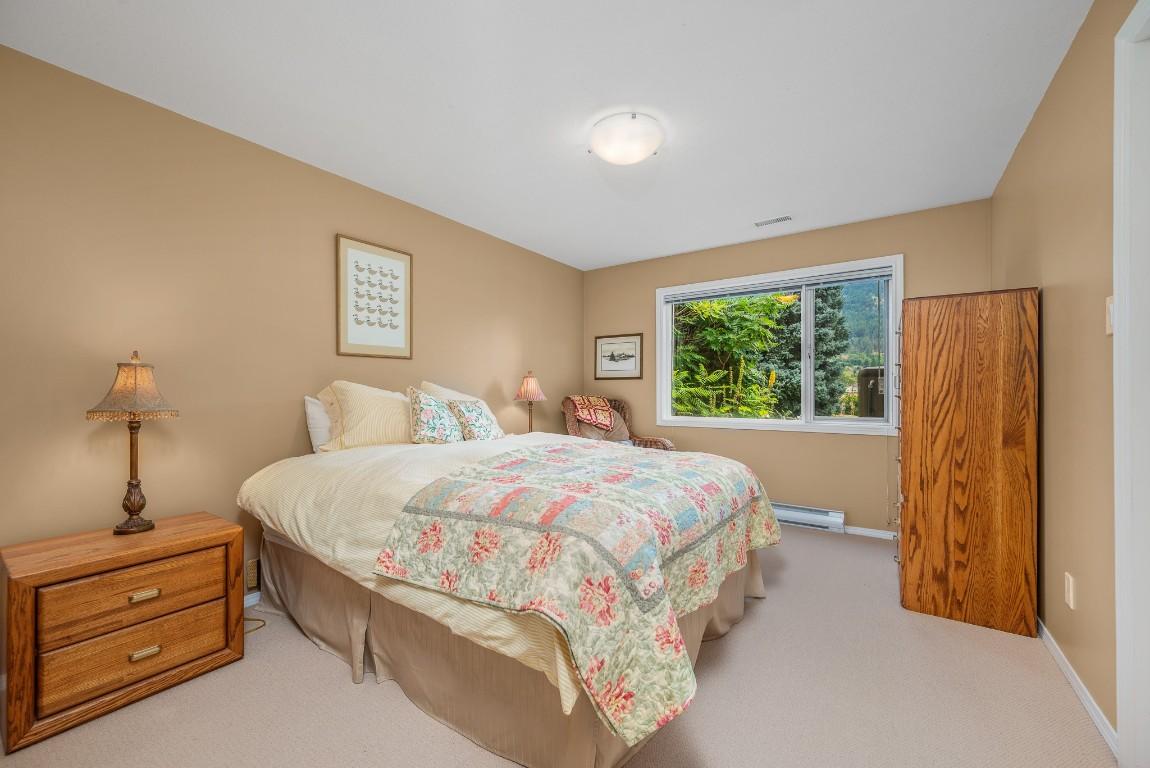 









803


Shantz

Road,
Vernon,




BC
V1T 8J8

