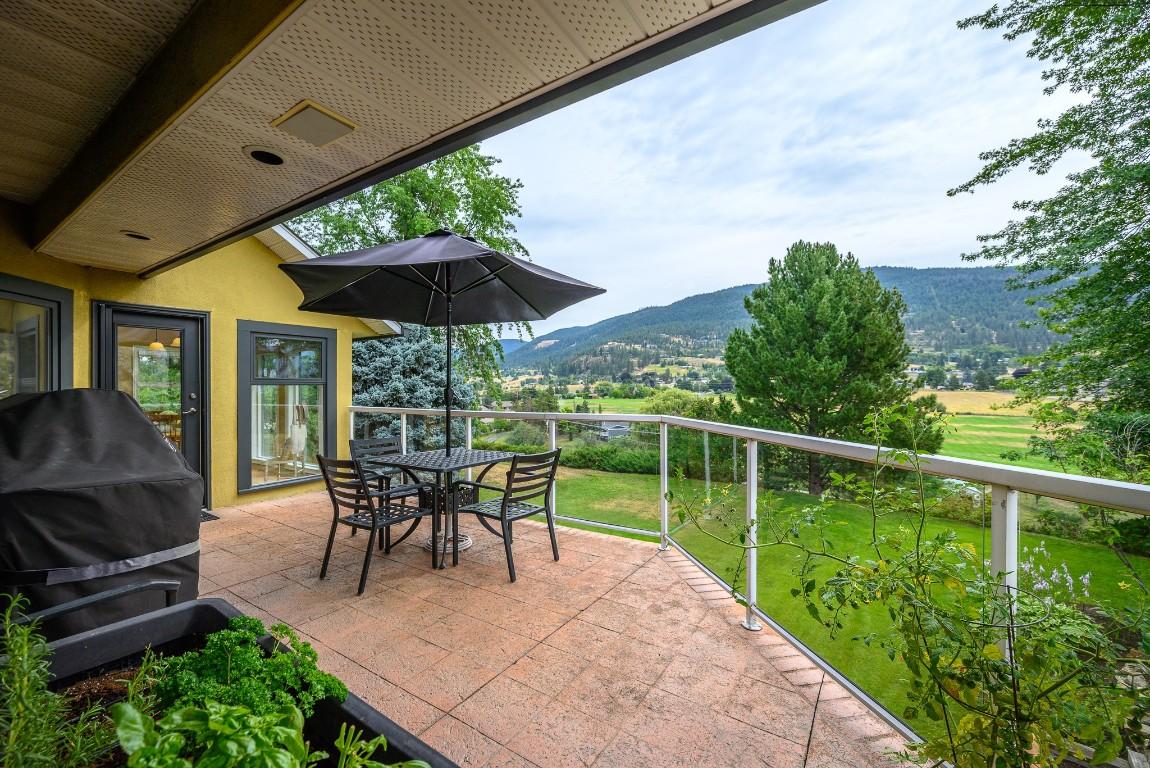 









803


Shantz

Road,
Vernon,




BC
V1T 8J8


