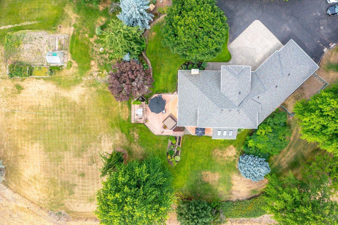 









803


Shantz

Road,
Vernon,




BC
V1T 8J8

