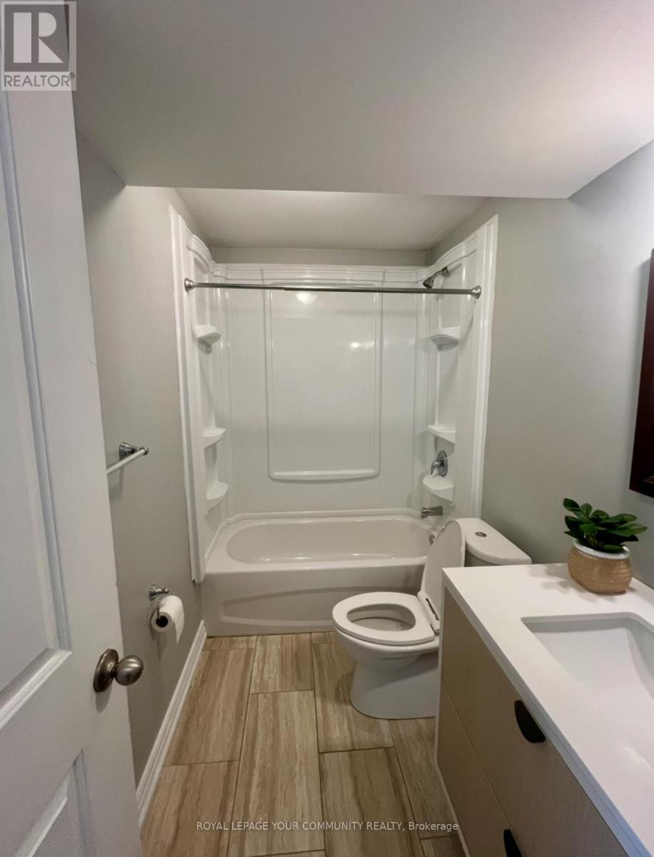 












BASEMENT - 1385 HUNTER STREET

,
Innisfil,




Ontario
L9S0H5

