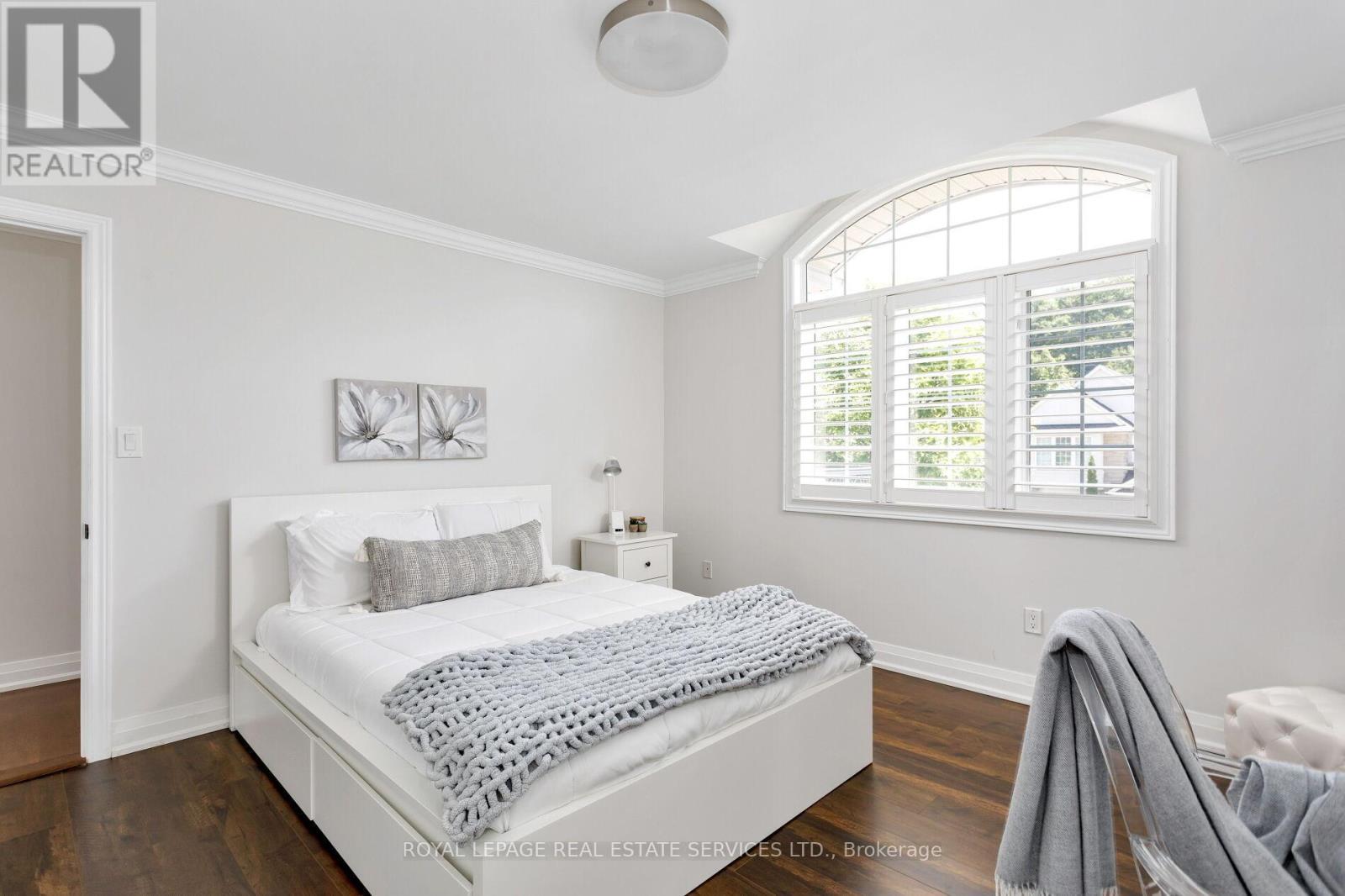 












3456 LIPTAY AVENUE

,
Oakville,




Ontario
L6M0M7


