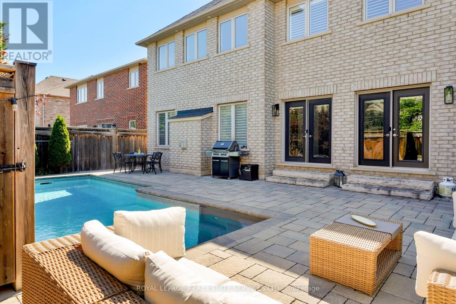 












3456 LIPTAY AVENUE

,
Oakville,




Ontario
L6M0M7

