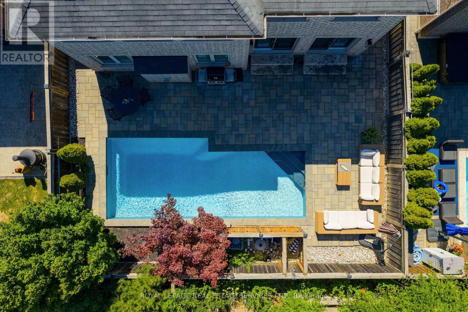 












3456 LIPTAY AVENUE

,
Oakville,




Ontario
L6M0M7

