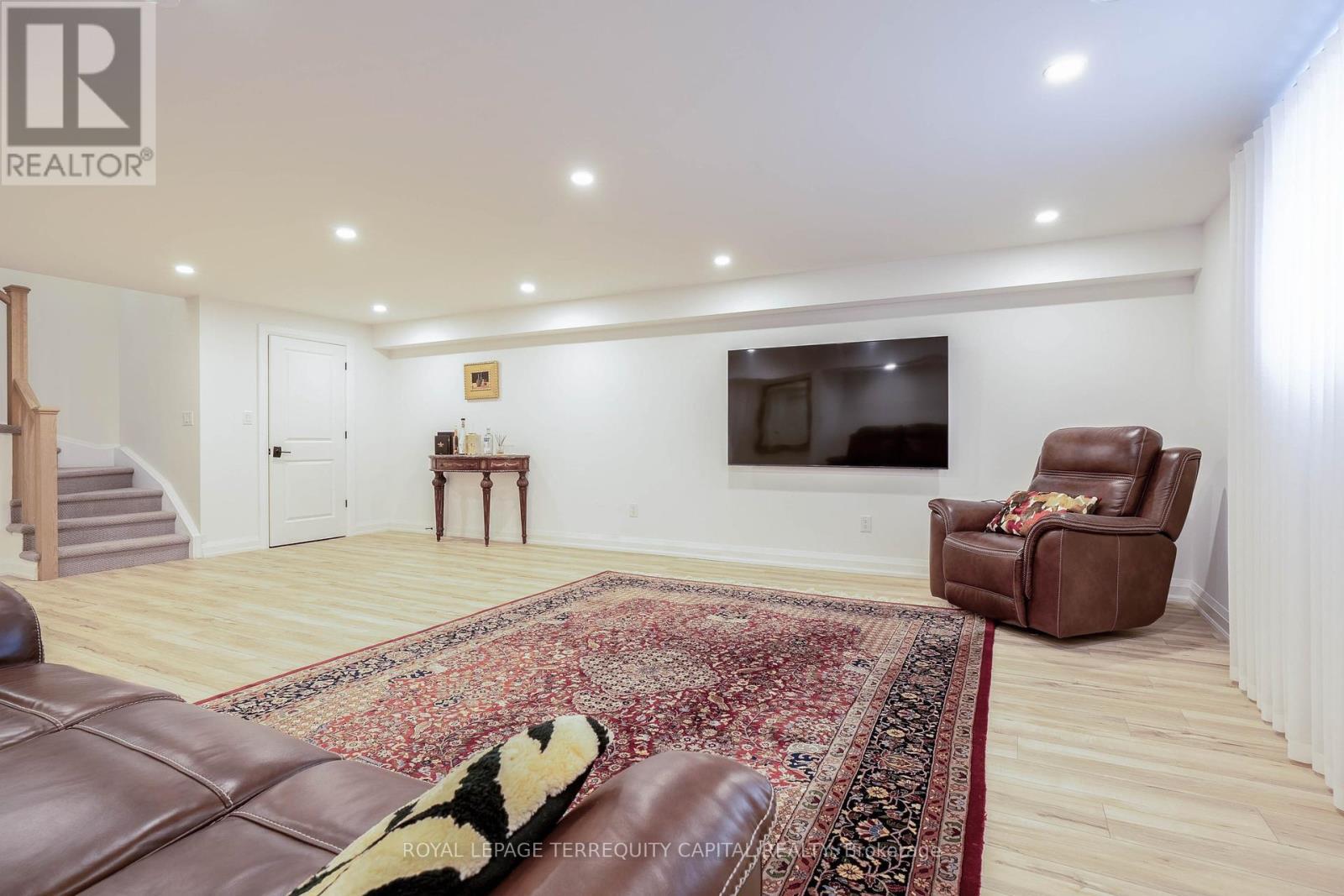 












19 - 8974 WILLOUGHBY DRIVE

,
Niagara Falls,




Ontario
L2G0Y7

