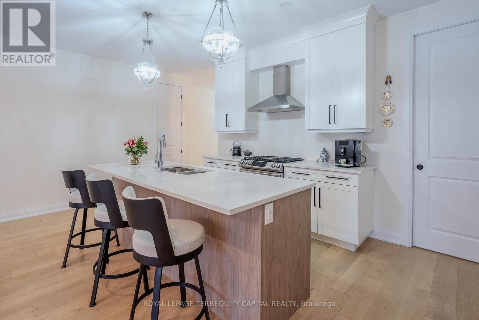












19 - 8974 WILLOUGHBY DRIVE

,
Niagara Falls,




Ontario
L2G0Y7

