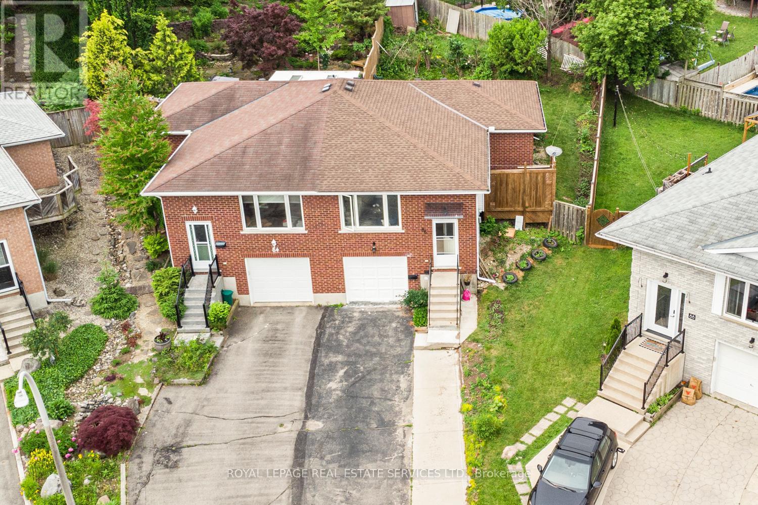 












86 OLD HURON COURT

,
Kitchener,




Ontario
N2R1L7

