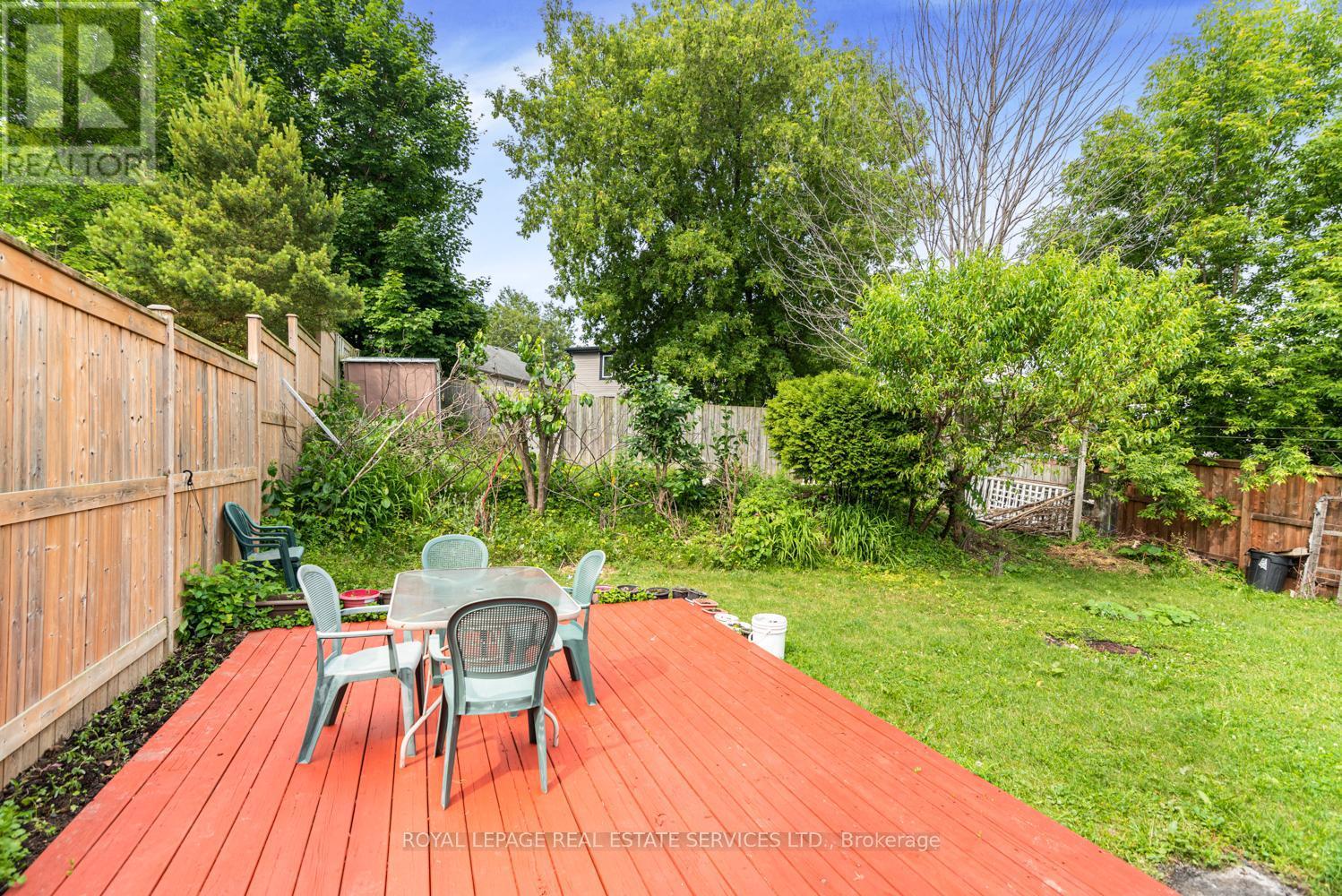 












86 OLD HURON COURT

,
Kitchener,




Ontario
N2R1L7

