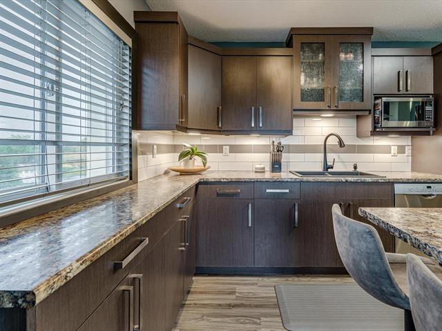 









1975


Corydon

AVE, 7A,
Winnipeg,




MB
R3P 0R1

