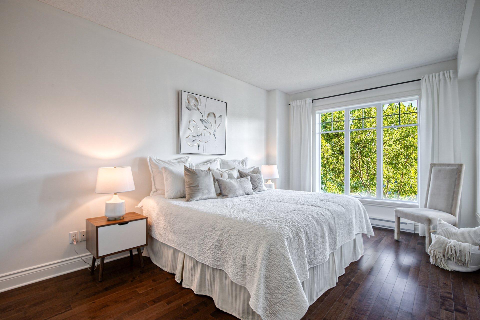 









323


Boul. Clairevue E.

, 3202,
Saint-Bruno-de-Montarville,




QC
J3V0B2

