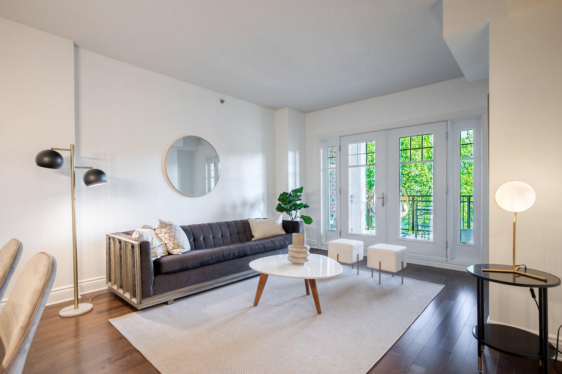 









323


Boul. Clairevue E.

, 3202,
Saint-Bruno-de-Montarville,




QC
J3V0B2

