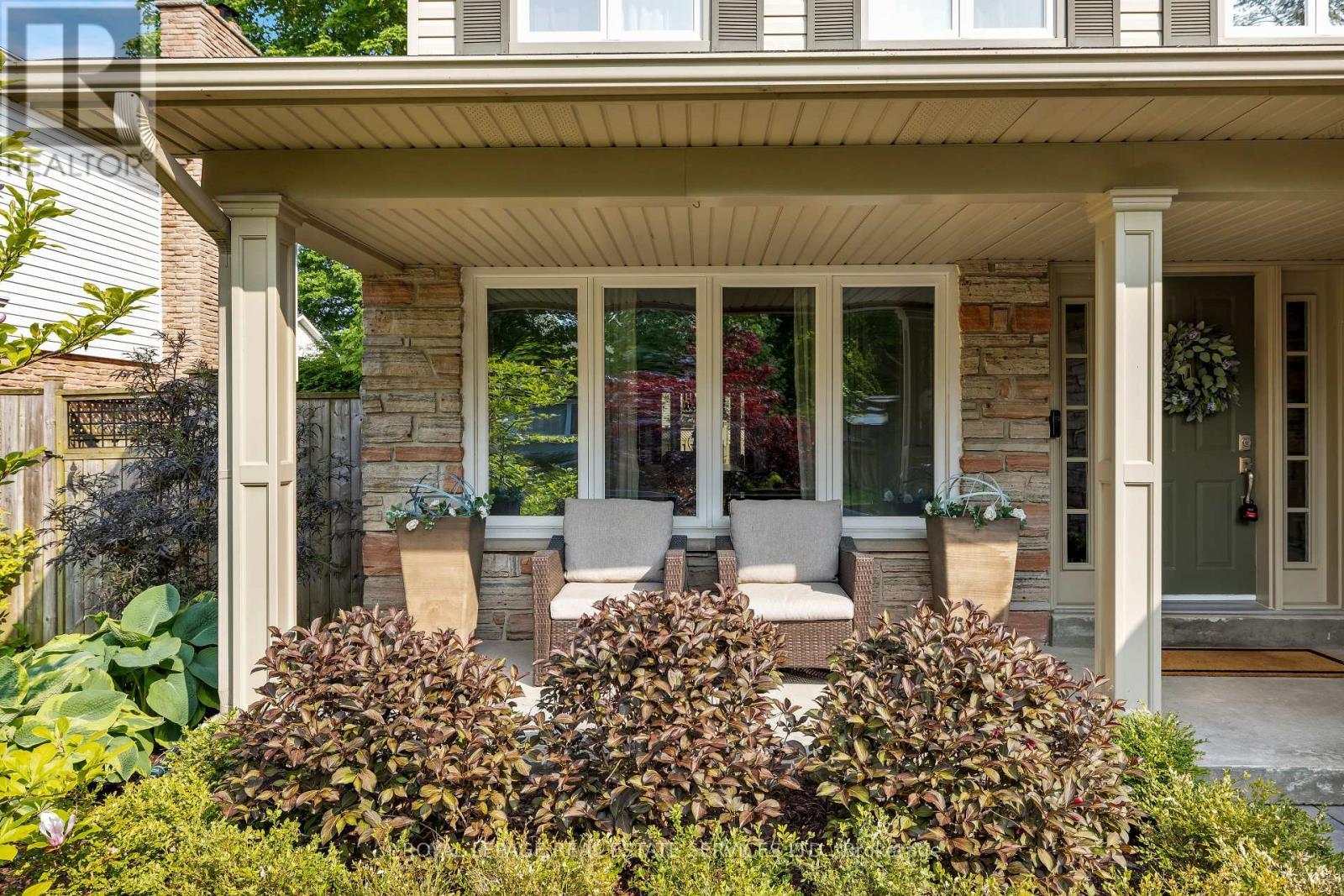 












2358 CANSO ROAD

,
Oakville,




Ontario
L6J5W6

