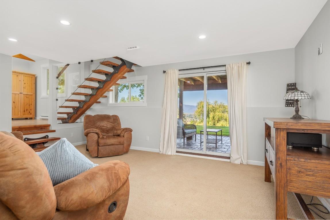 









3253


Phillips

Road,
Vernon,




BC
V1B 3H6

