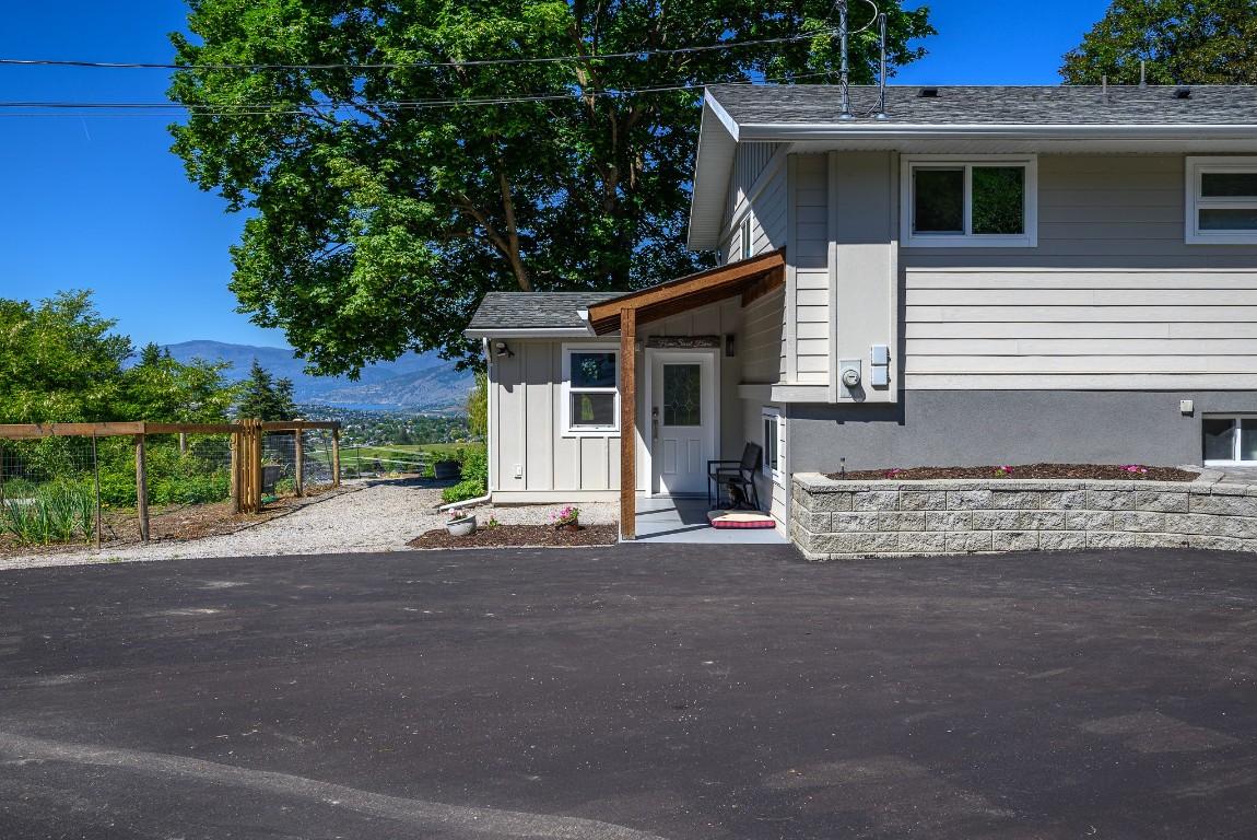 









3253


Phillips

Road,
Vernon,




BC
V1B 3H6

