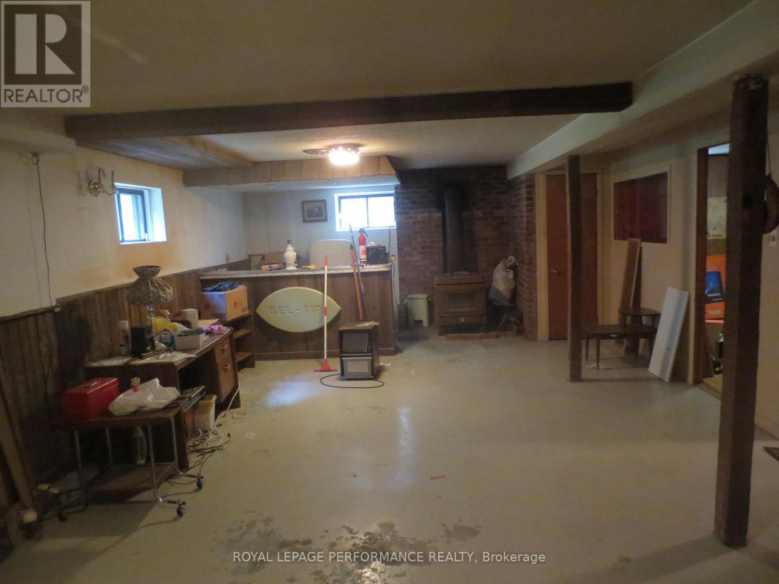 












21625 CONCESSION RD 10 ROAD

,
North Glengarry,




Ontario
K0B1H0

