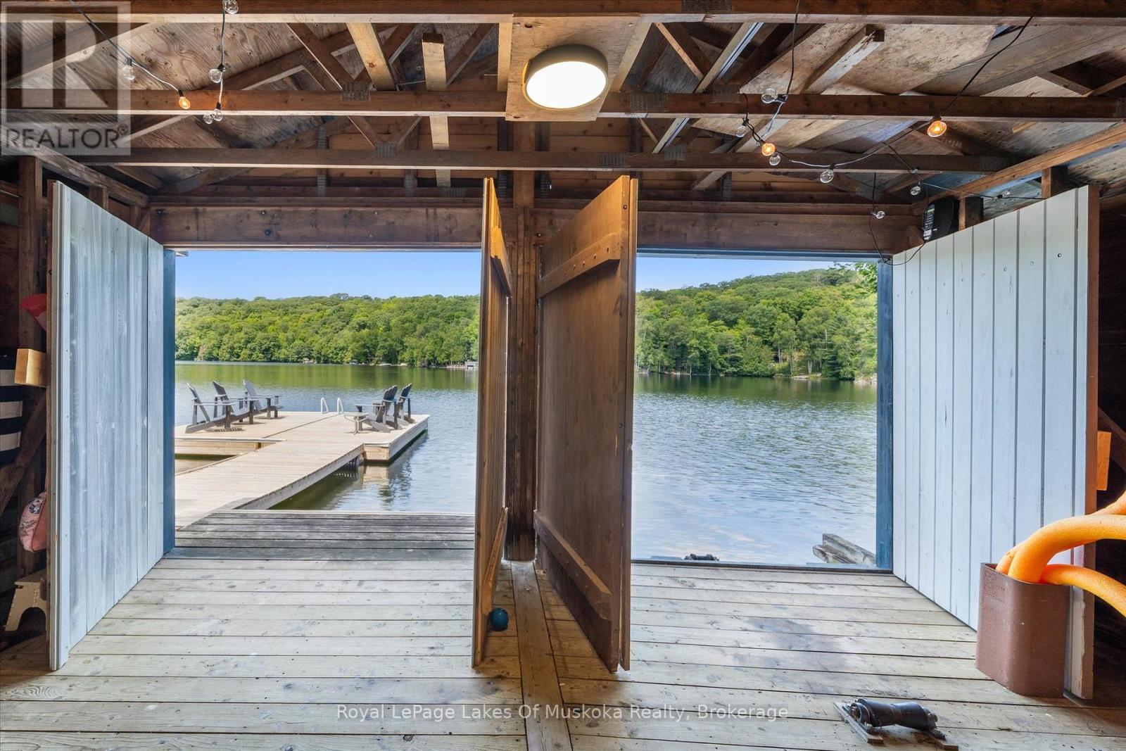 












1345 SINCLAIR TRAIL

,
Algonquin Highlands (Sherborne),




Ontario
P0A1E0

